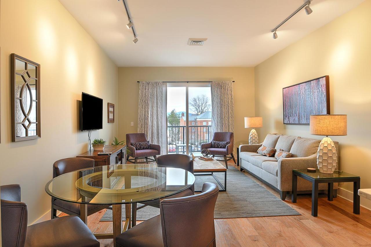 45 Asheland Avenue Unit 403 Holiday home