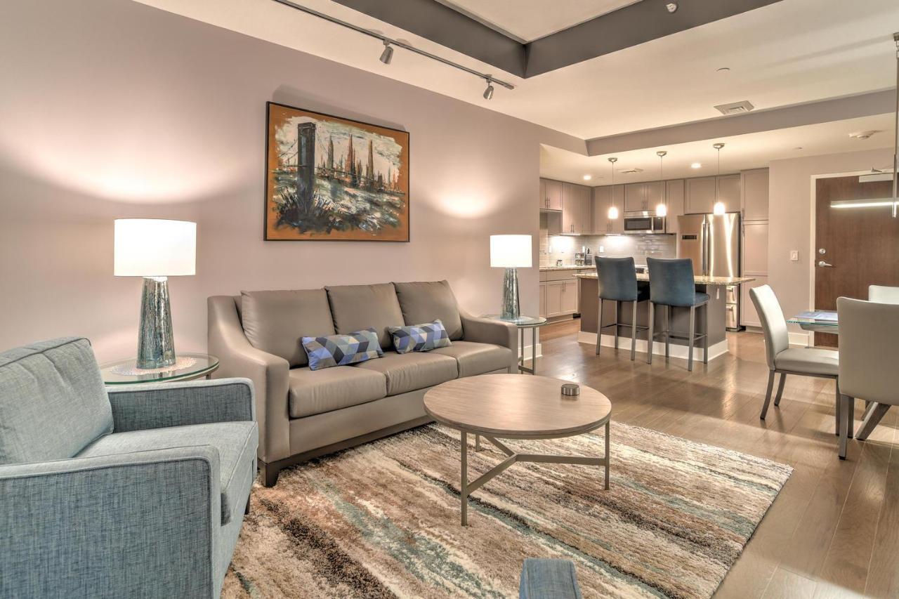 45 Asheland Avenue Unit 503 Holiday home