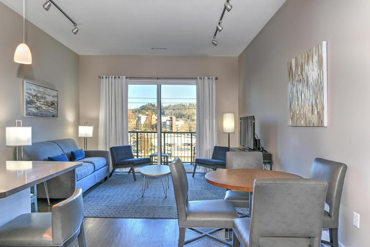 45 Asheland Avenue Unit 306 Holiday home *