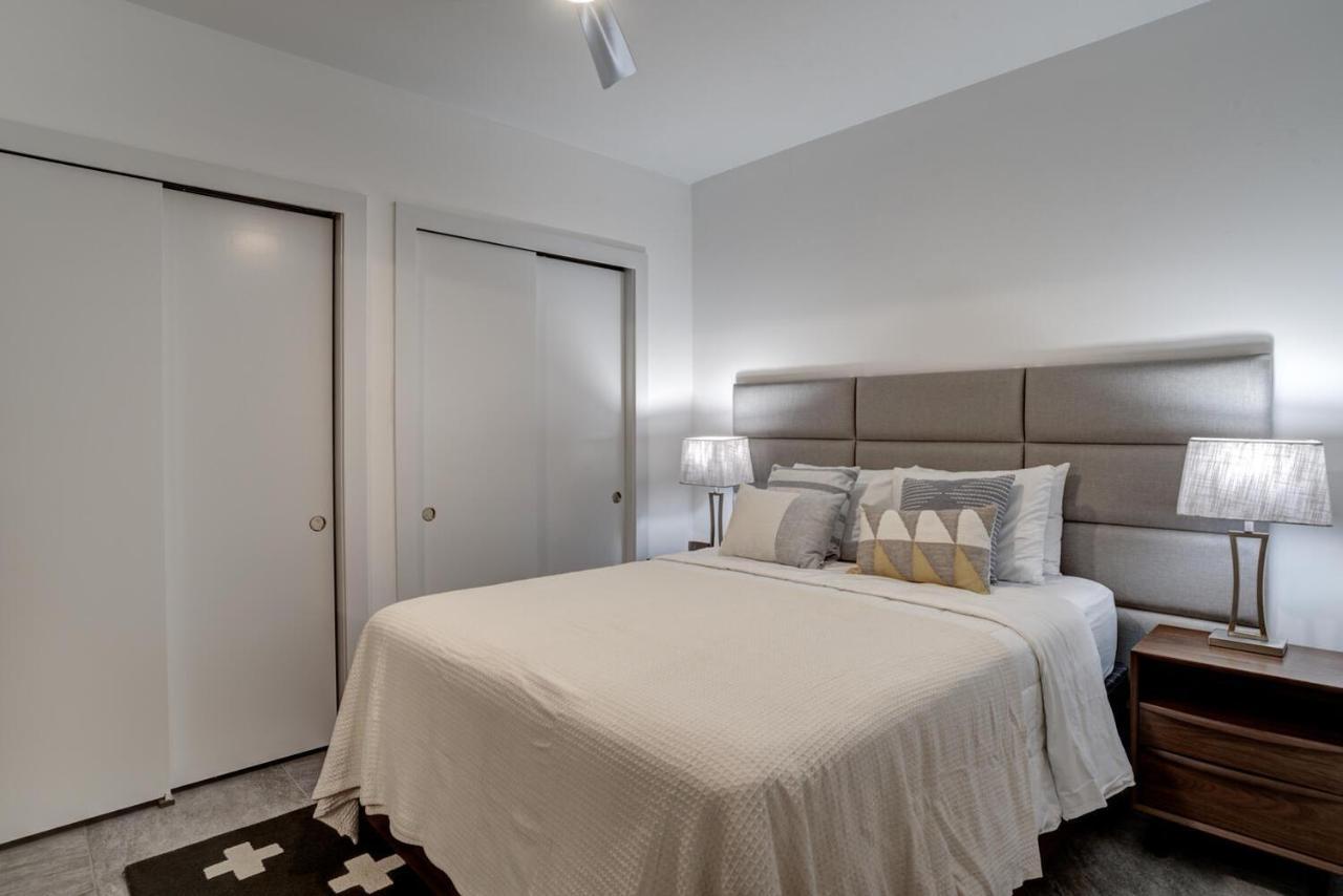 145 Billmore Avenue 305 Holiday home