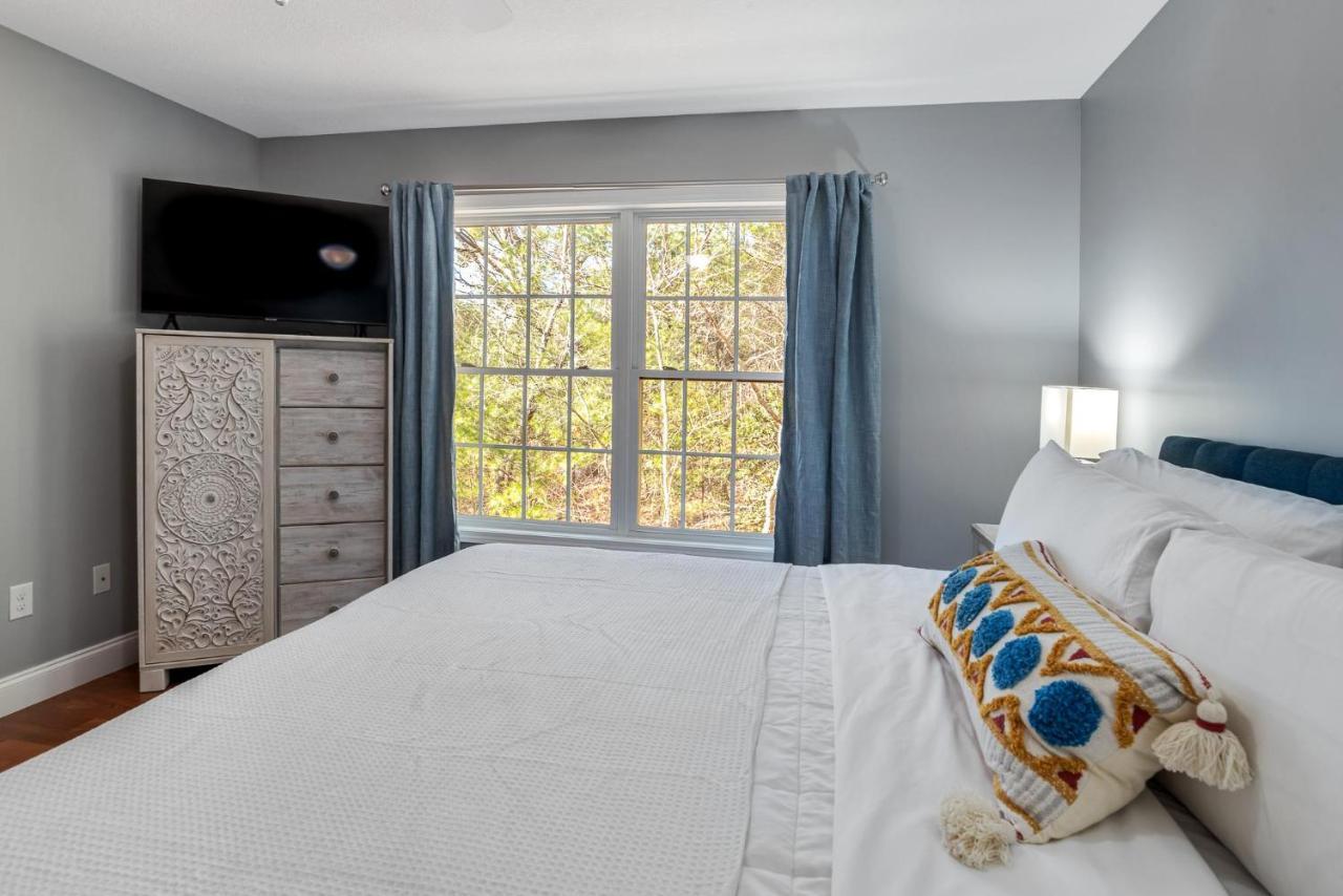 Wonderful With Hot Tub 5 Min To Downtown Holiday home *