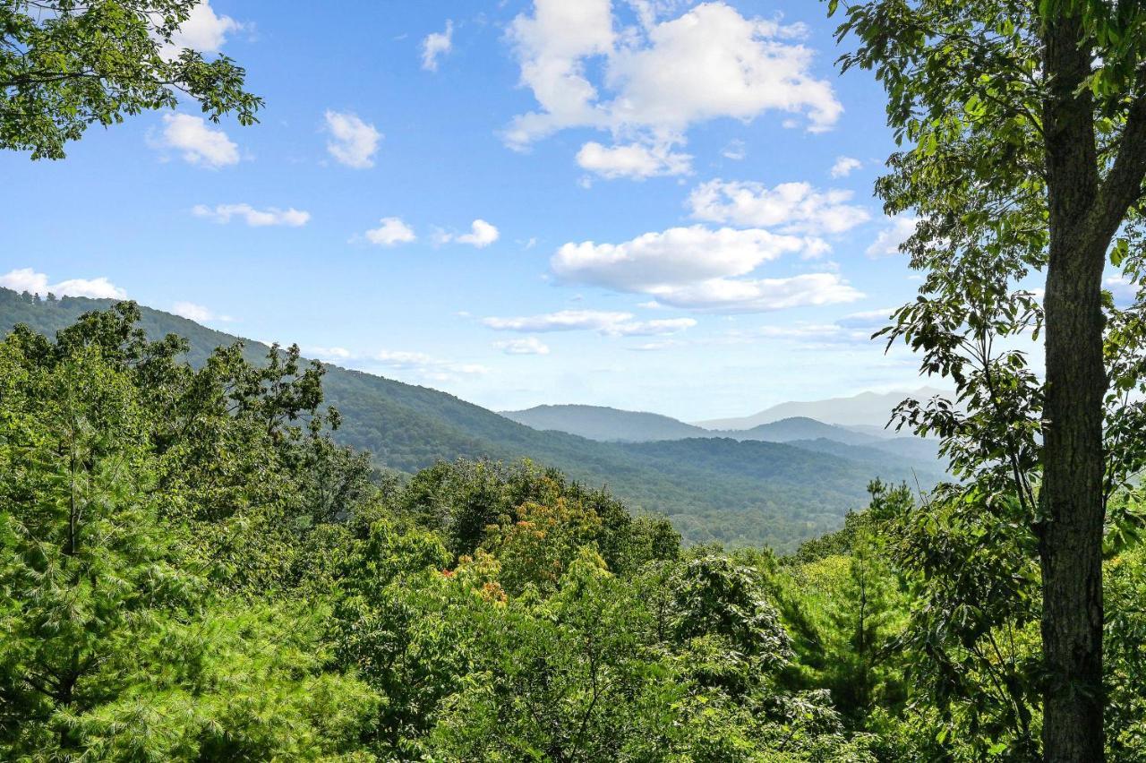 Simply Stunning Off Blue Ridge Pkwy *