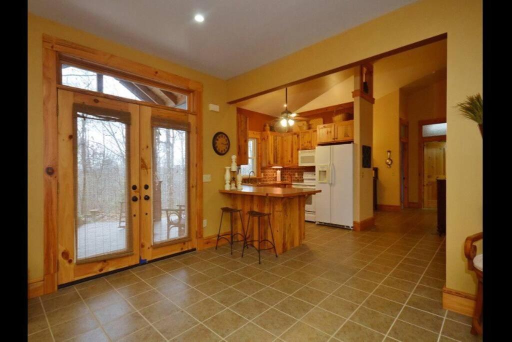 Gorgeous On The Blue Ridge Parkway Villa
