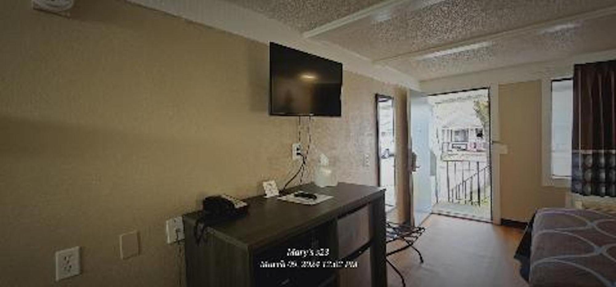 Super 8 By Wyndham Asheville/biltmore