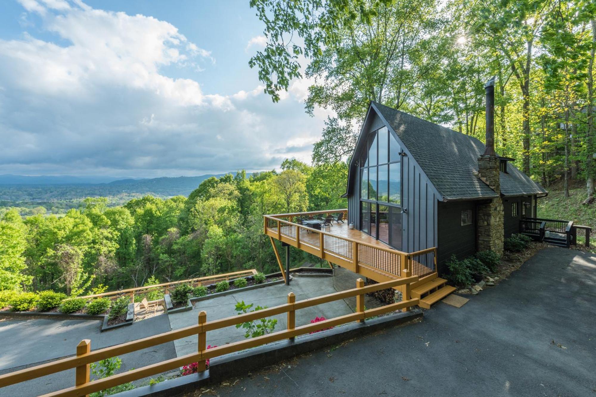 Holiday home Hudson's Peak On Leisure Mountain