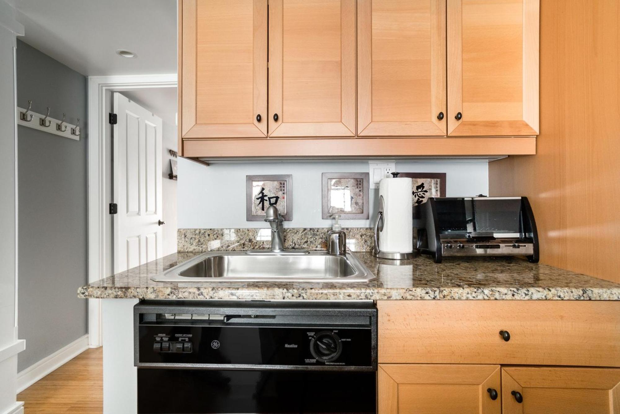 The Easy Spot Dt Parking Holiday home *