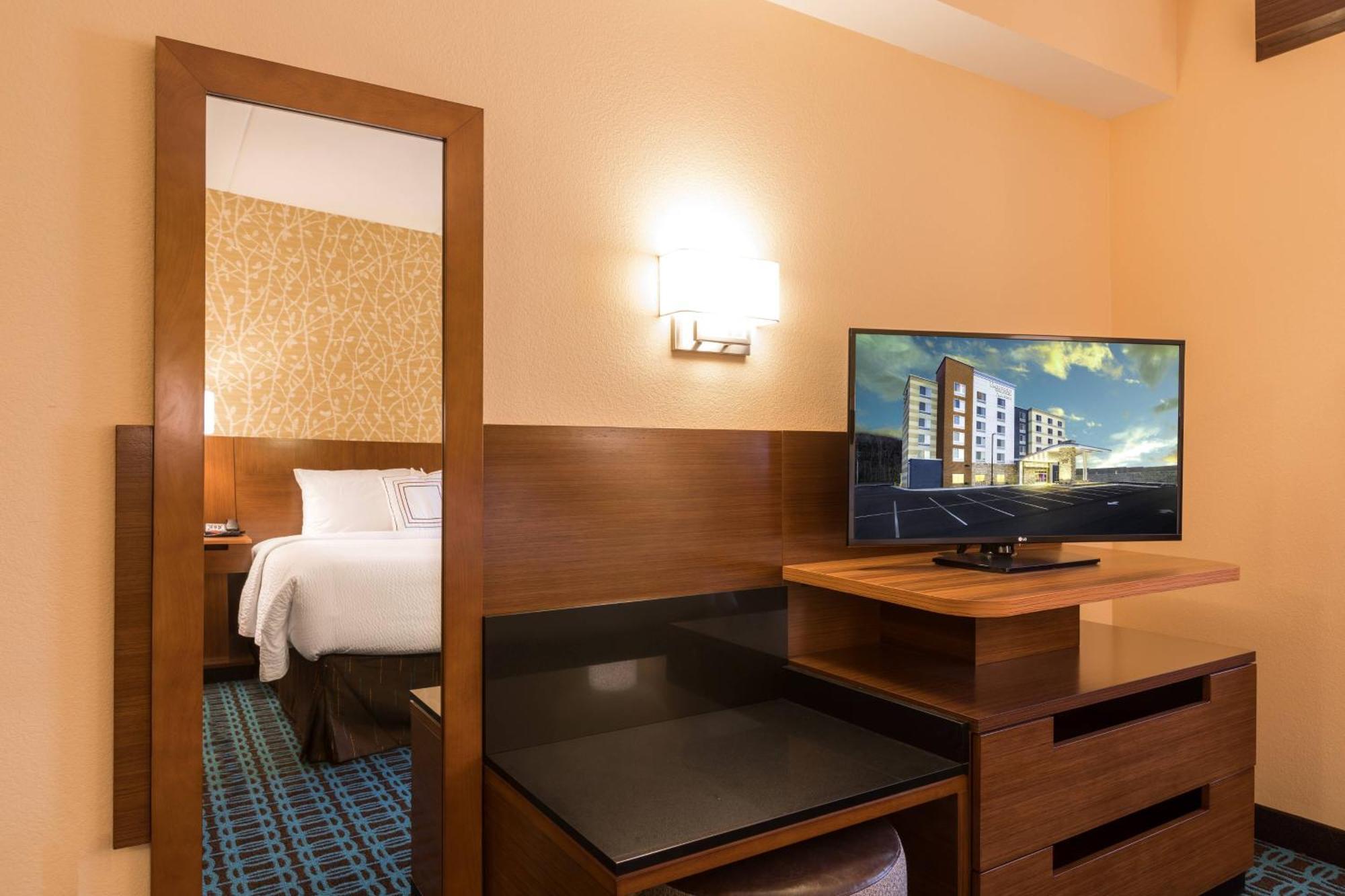 Fairfield & By Marriott Tunnel Road Hotel 3*