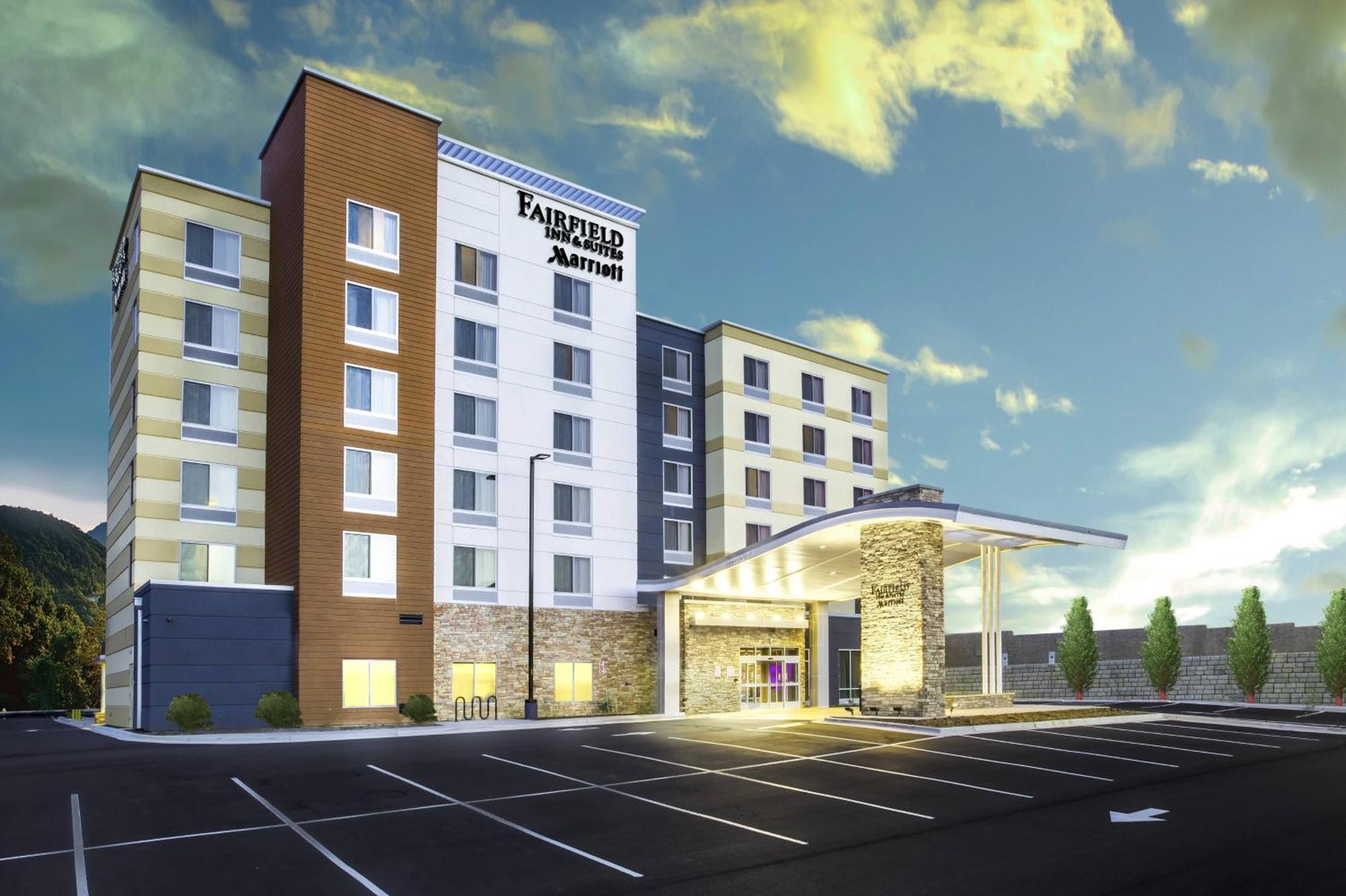 Fairfield & By Marriott Tunnel Road 3* Asheville