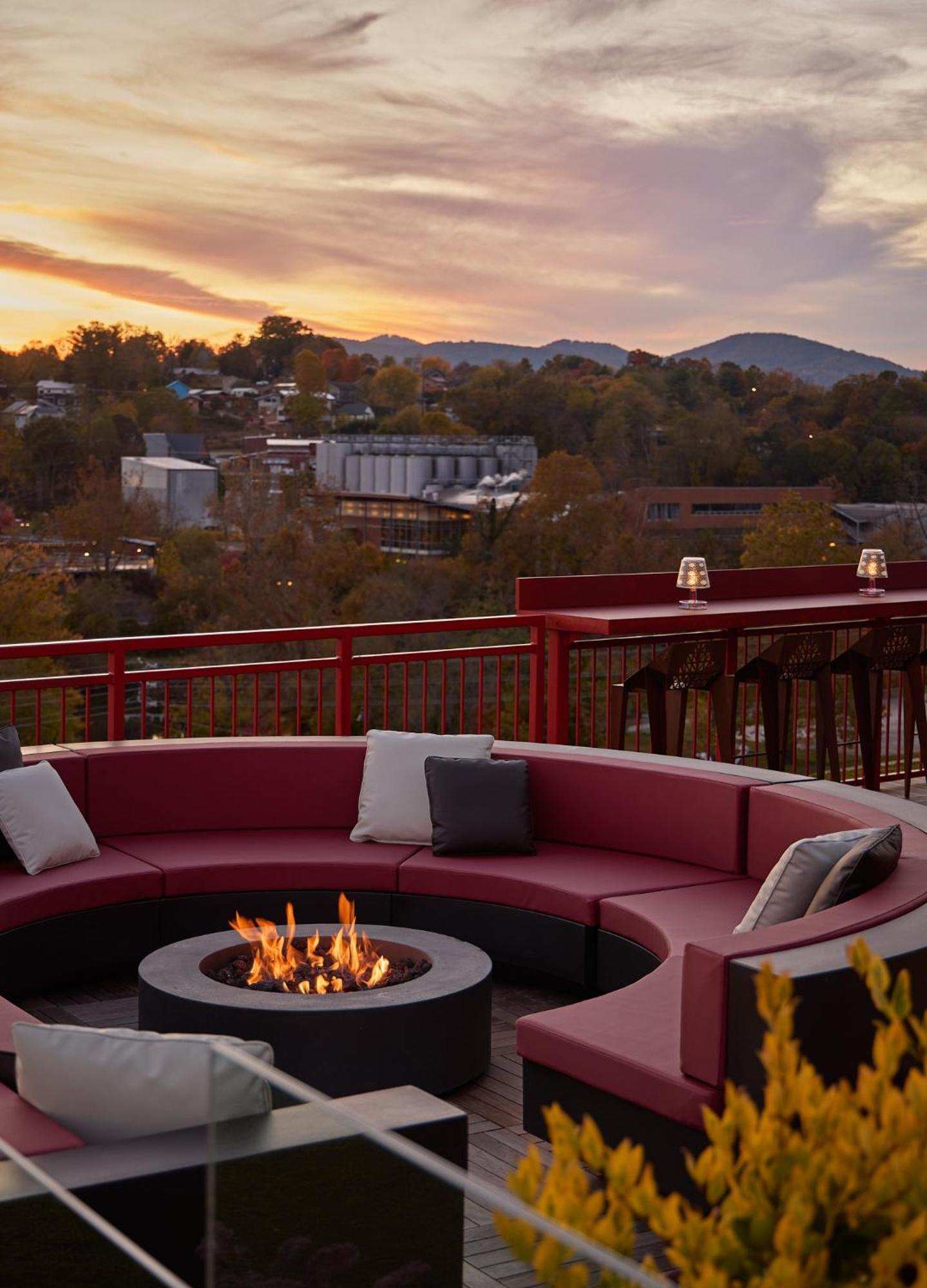 Hotel The Radical 4*