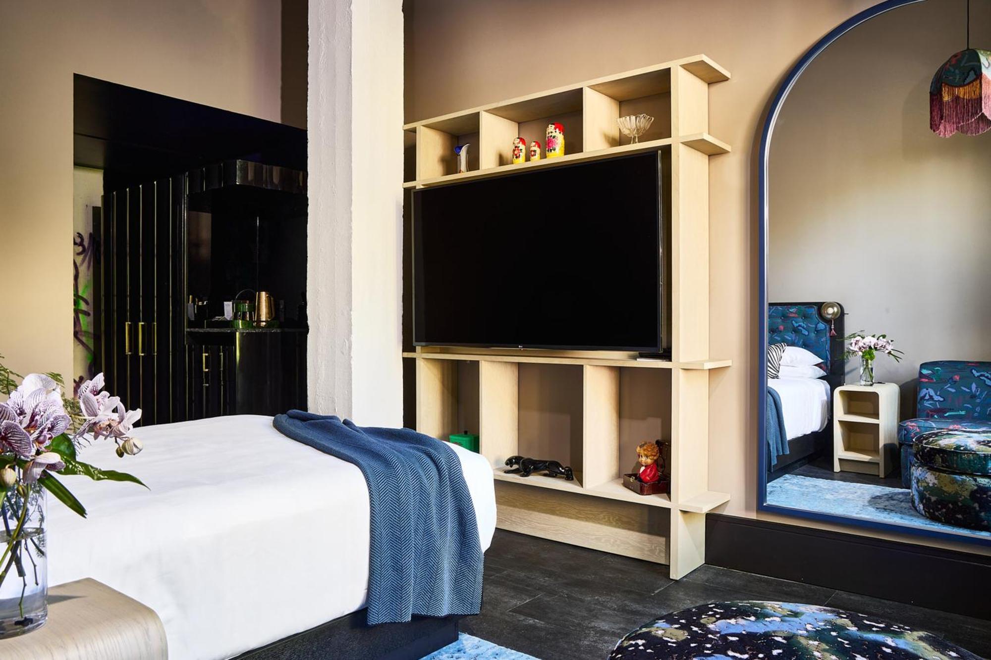 Hotel The Radical 4*
