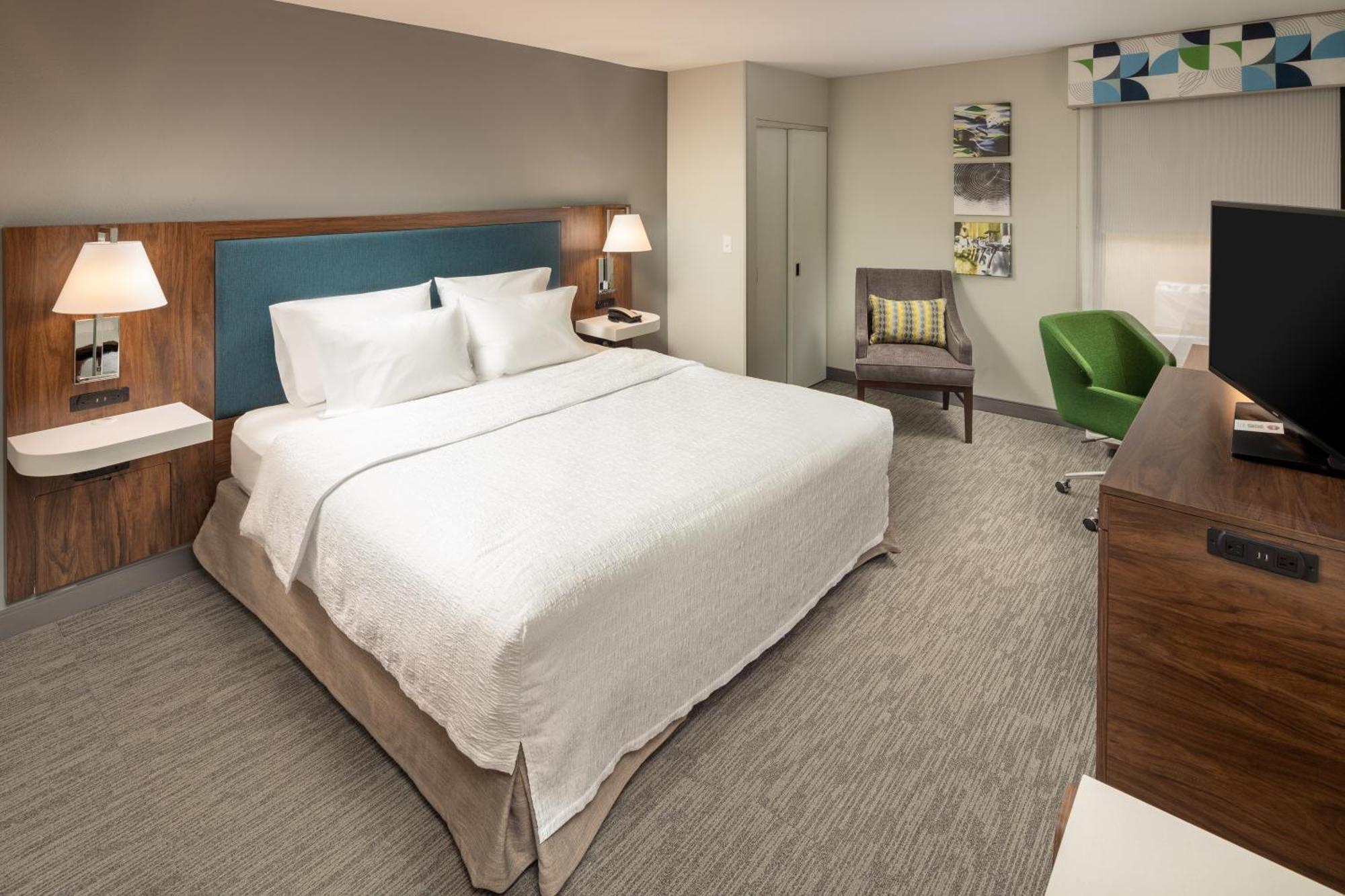 Hotel Hampton Asheville-tunnel Road Asheville