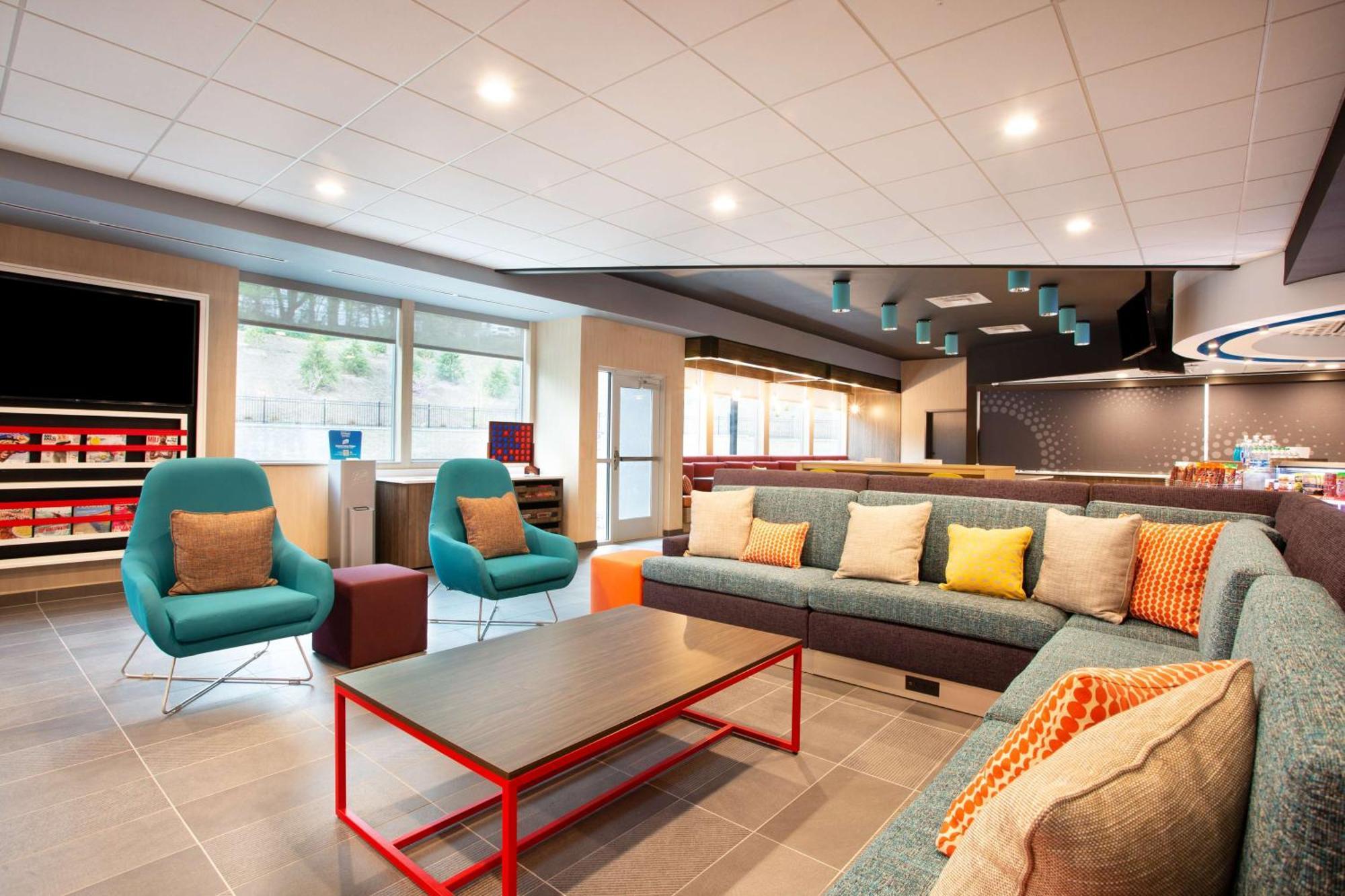 Tru By Hilton Blue Ridge Parkway 3*