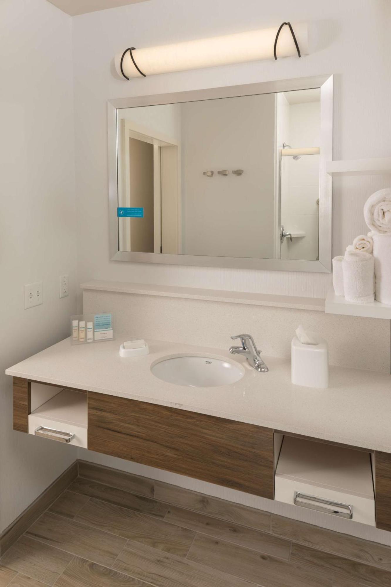 Hampton & Suites-asheville Biltmore Village, Nc Hotel 3*