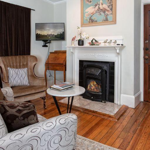 Black Walnut B&B Inn