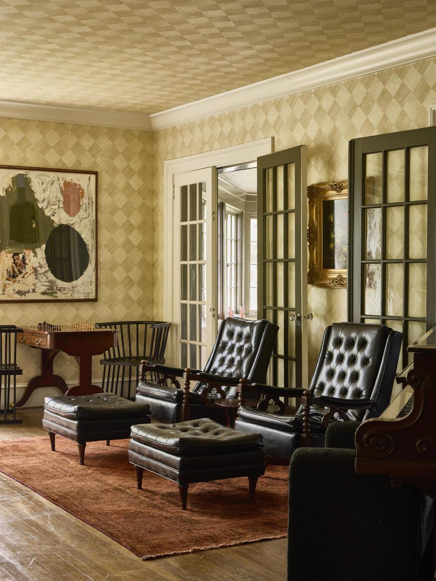 Inn Blind Tiger 4*
