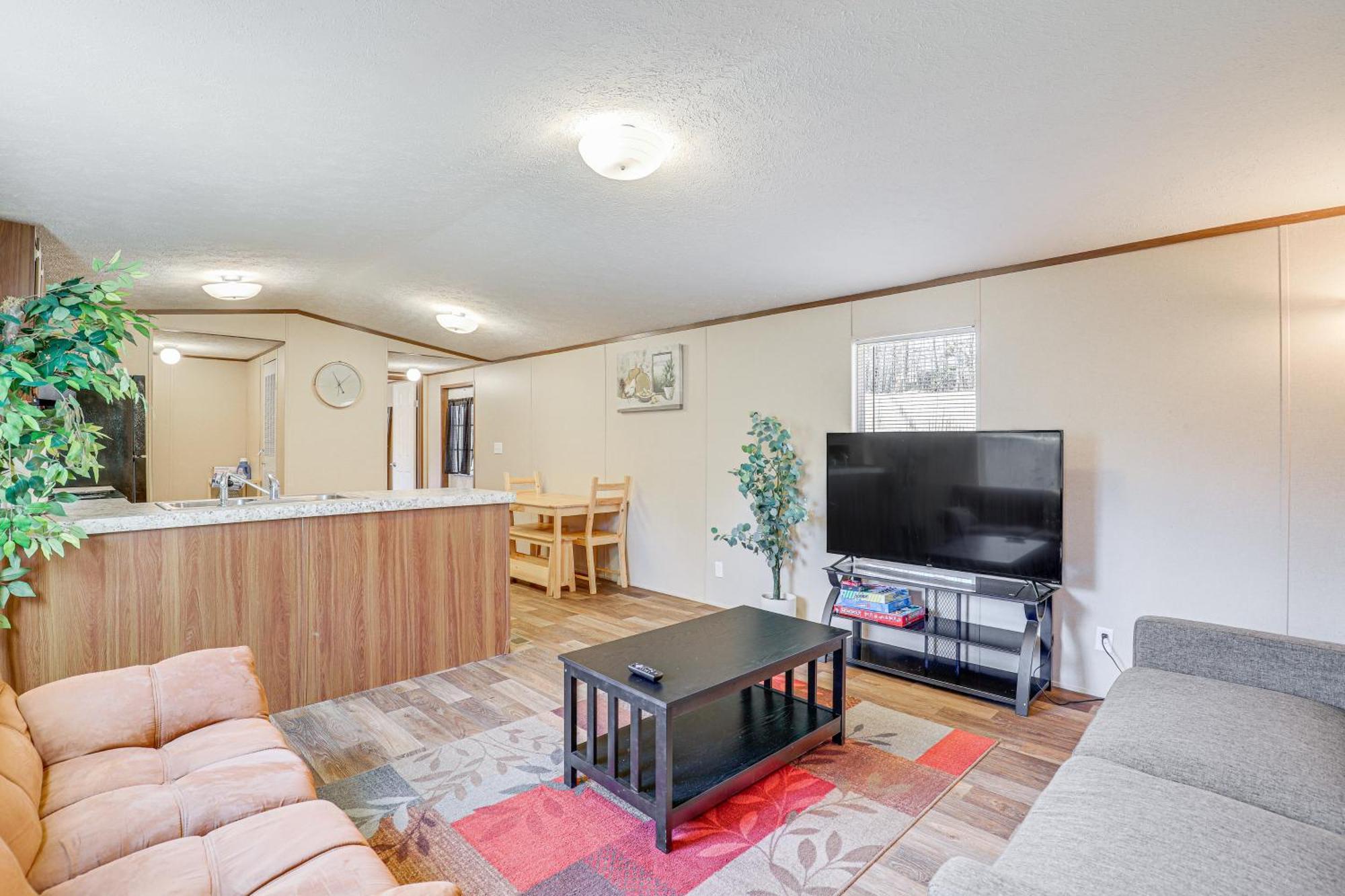Holiday home Pet-friendly About 5 Mi To Blue Ridge Parkway! *