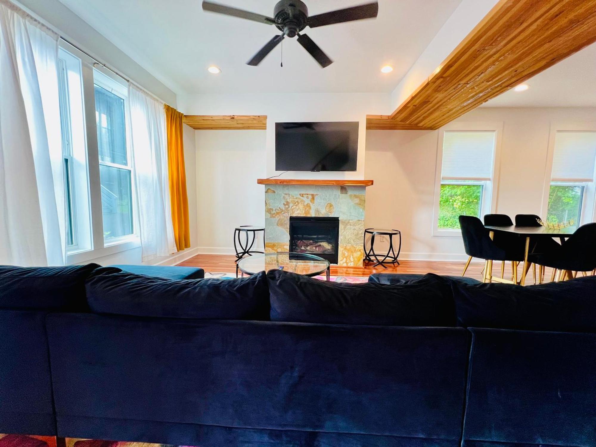 Moonlight Ridge Holiday home Asheville