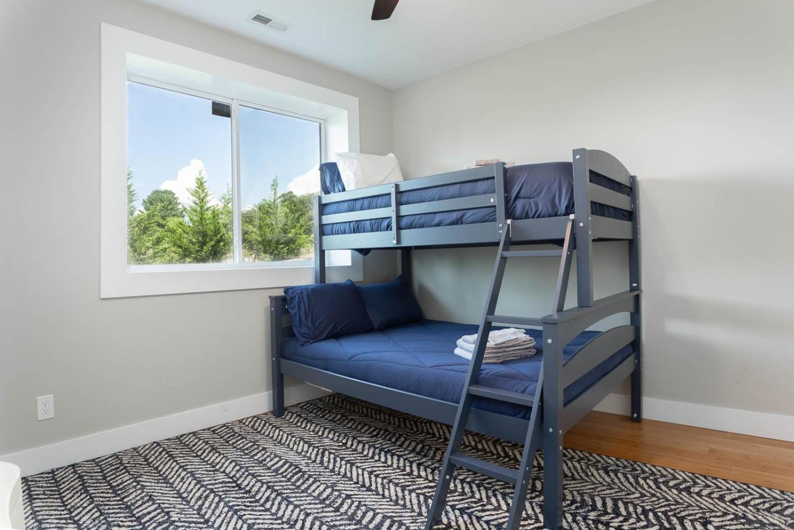 Ultra Luxurious House In The Heart Of With Private Hot Tub Asheville