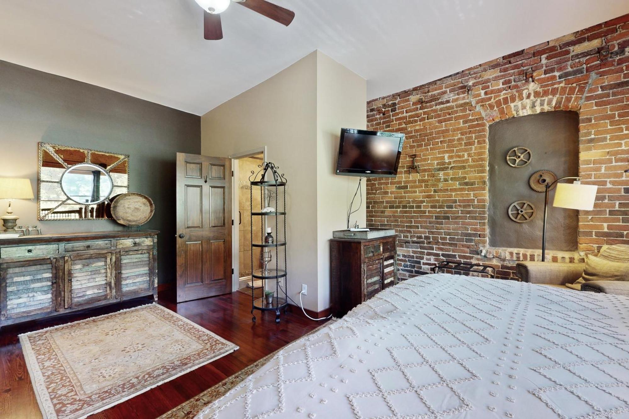 Lofts On Lexington *