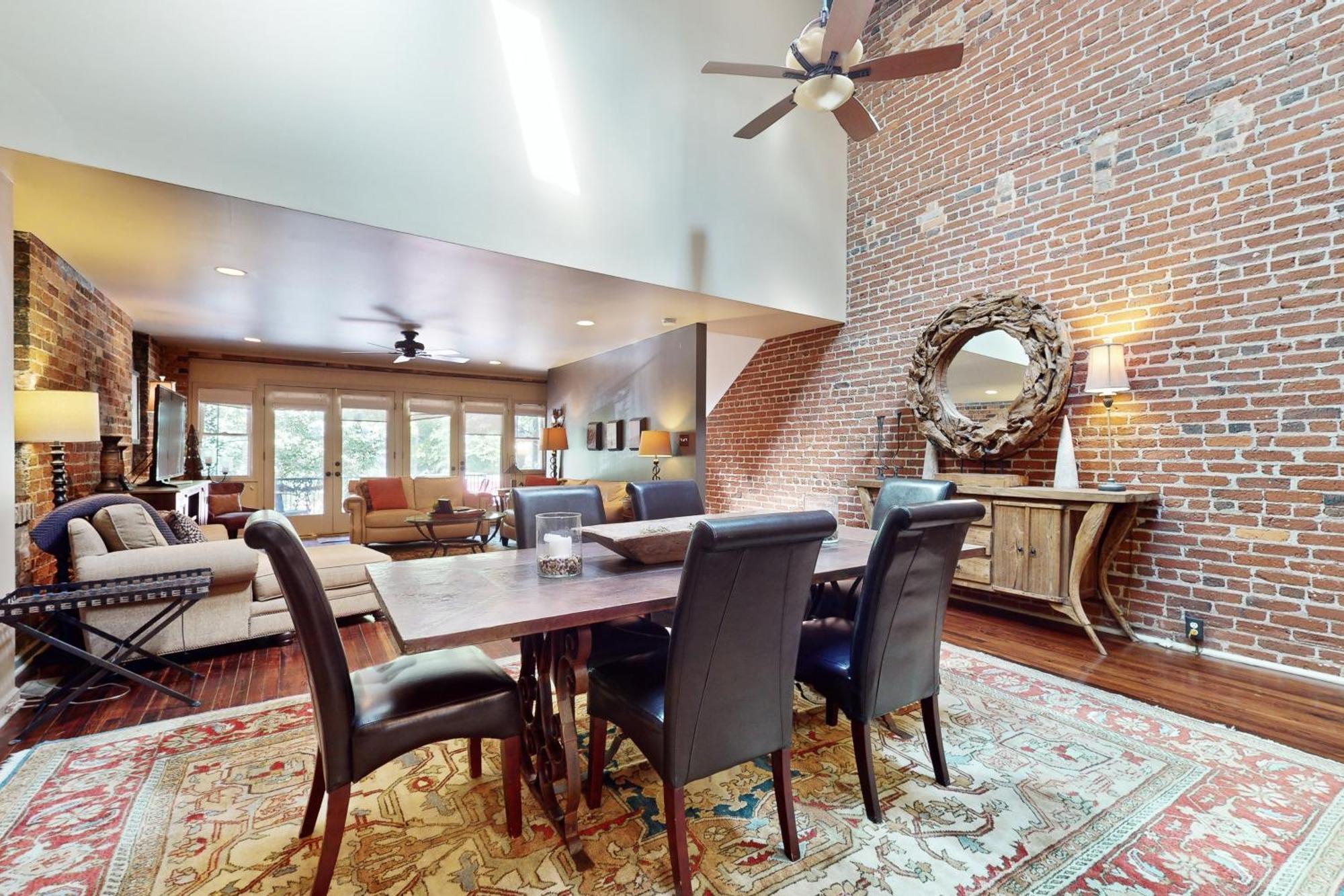 Lofts On Lexington Apartment *