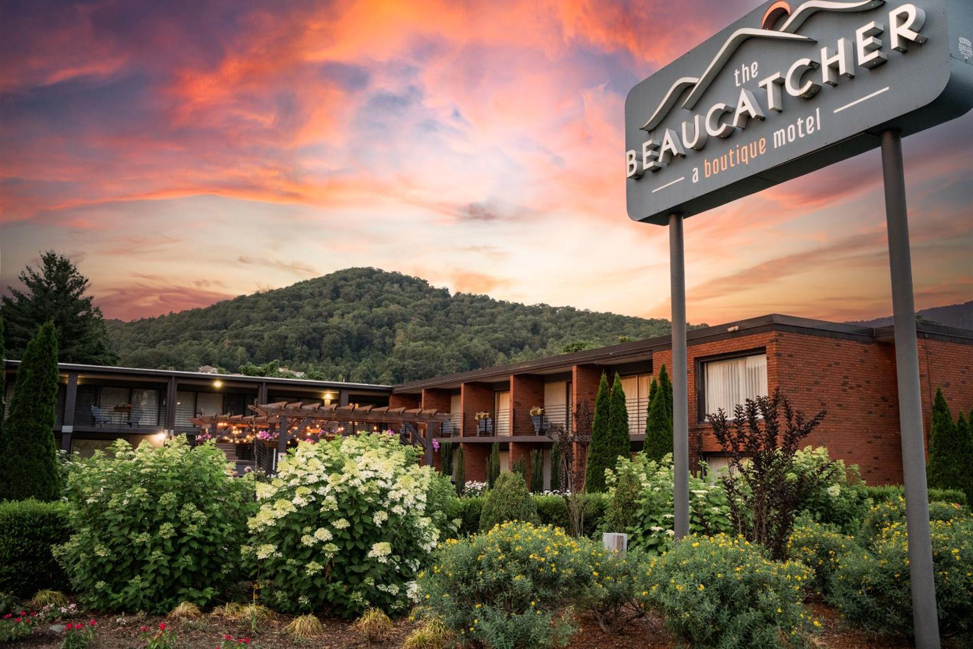 The Beaucatcher, A Boutique Motel Motel 2*