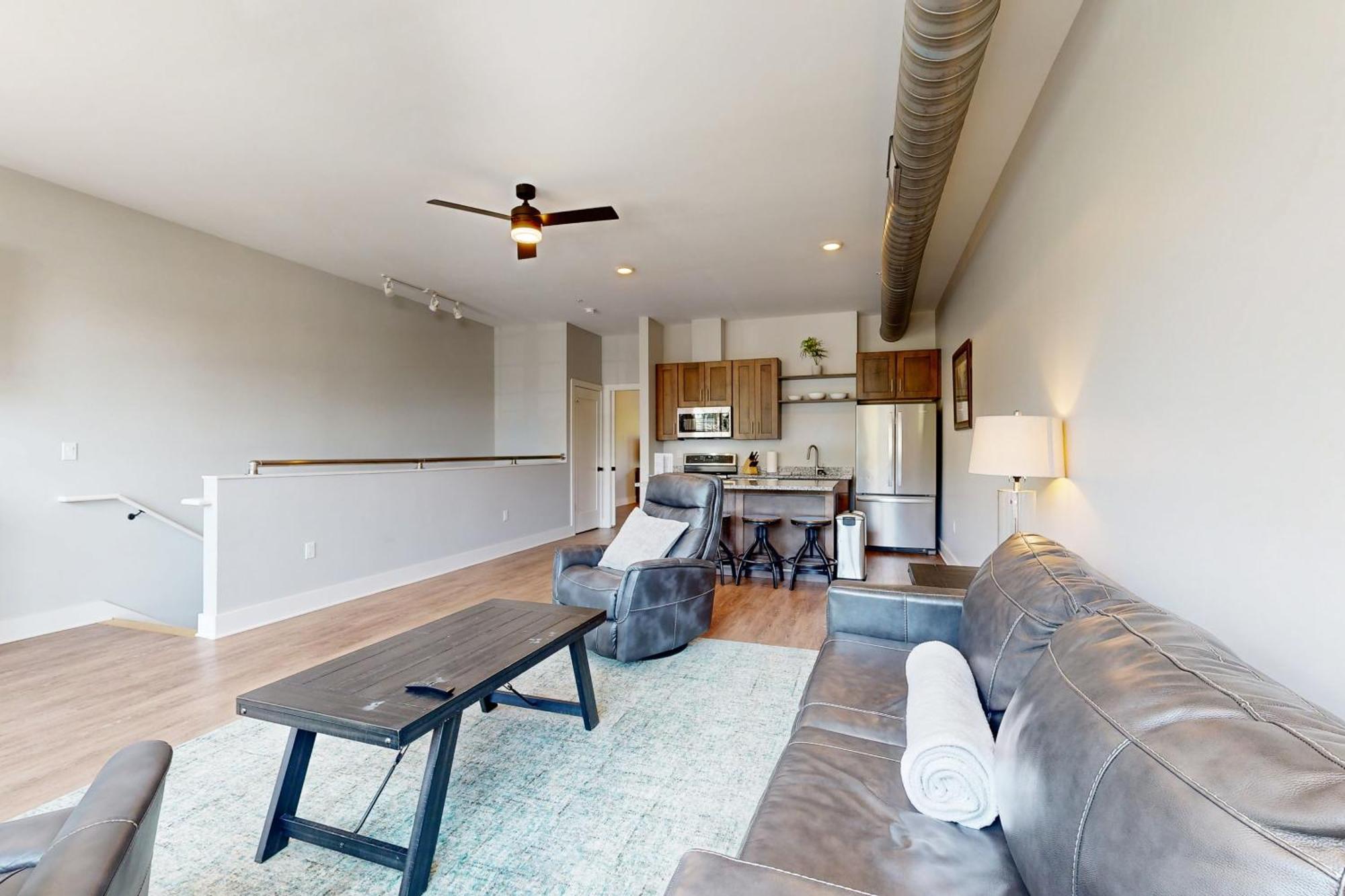 Apartment Haywood Chic Retreat Unit 215 Asheville