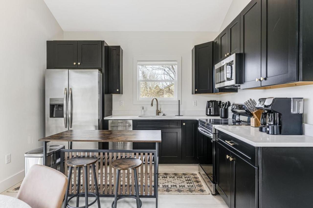 Cozy, Lux 1 Bed Home, Sunny Deck, Walk To Biltmore Village Holiday home