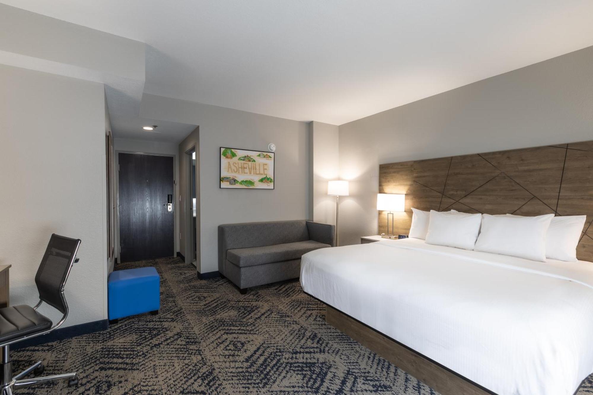 Hotel Rodeway & Near Outlet Mall - Asheville
