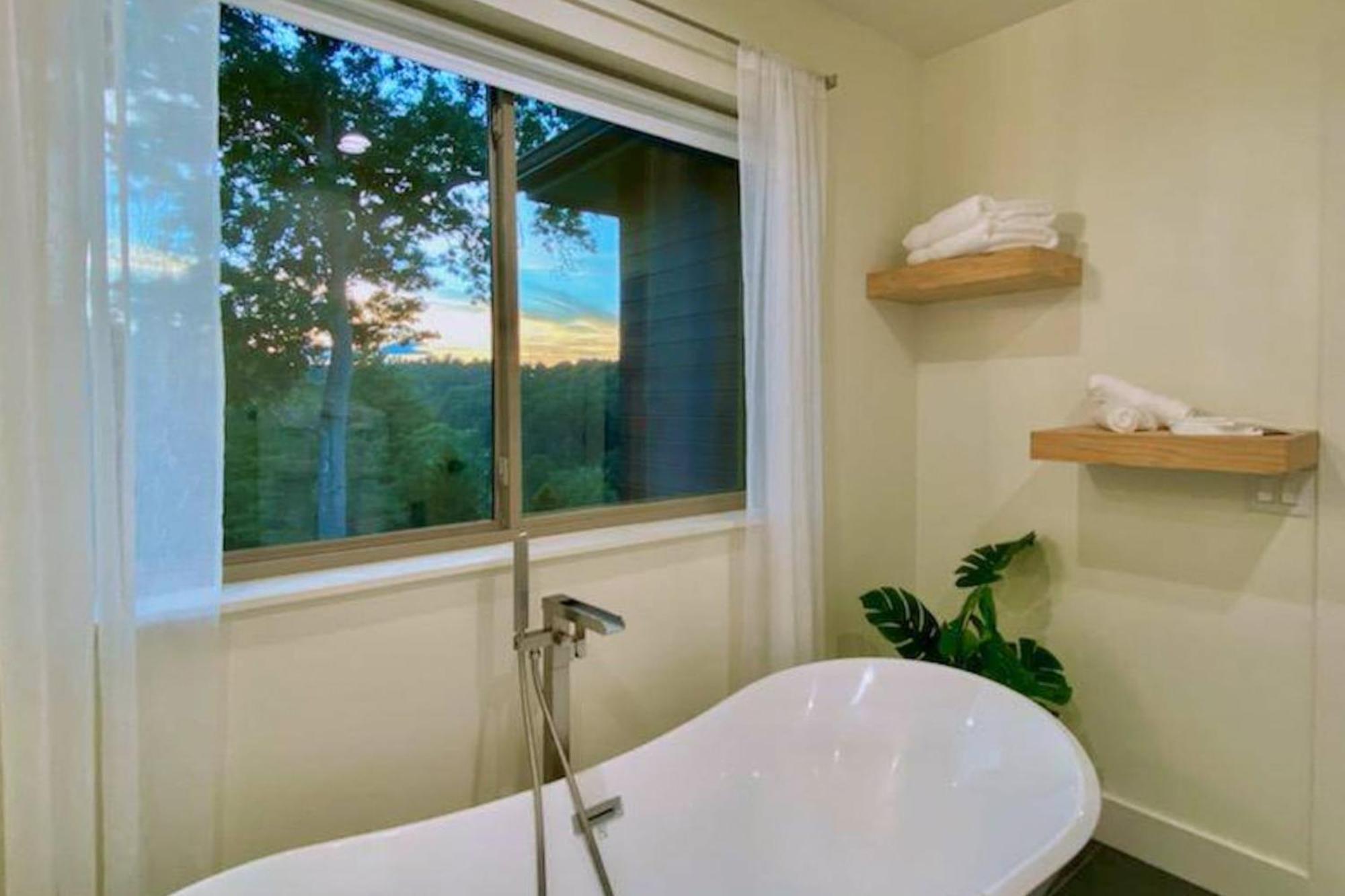 Modern Escape By Avantstay Incredible Views
