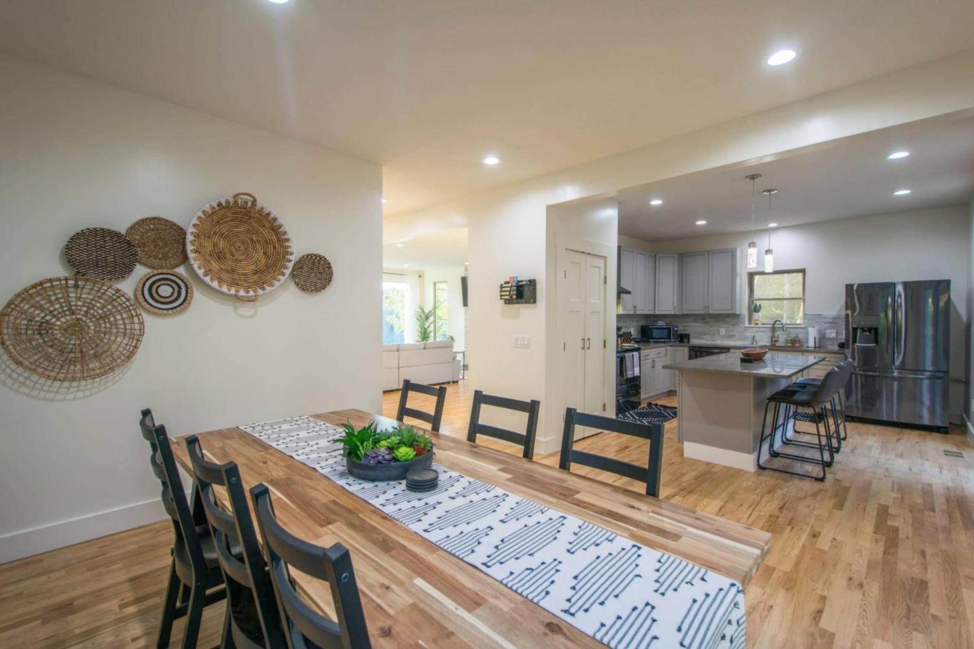 Modern Escape By Avantstay Incredible Views Holiday home Asheville