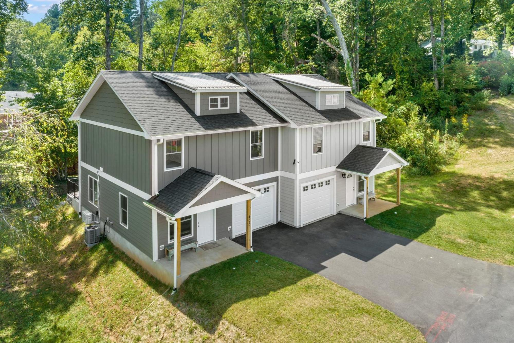 Holiday home Cherry Blossom By Avantstay 6 Min To Downtown *