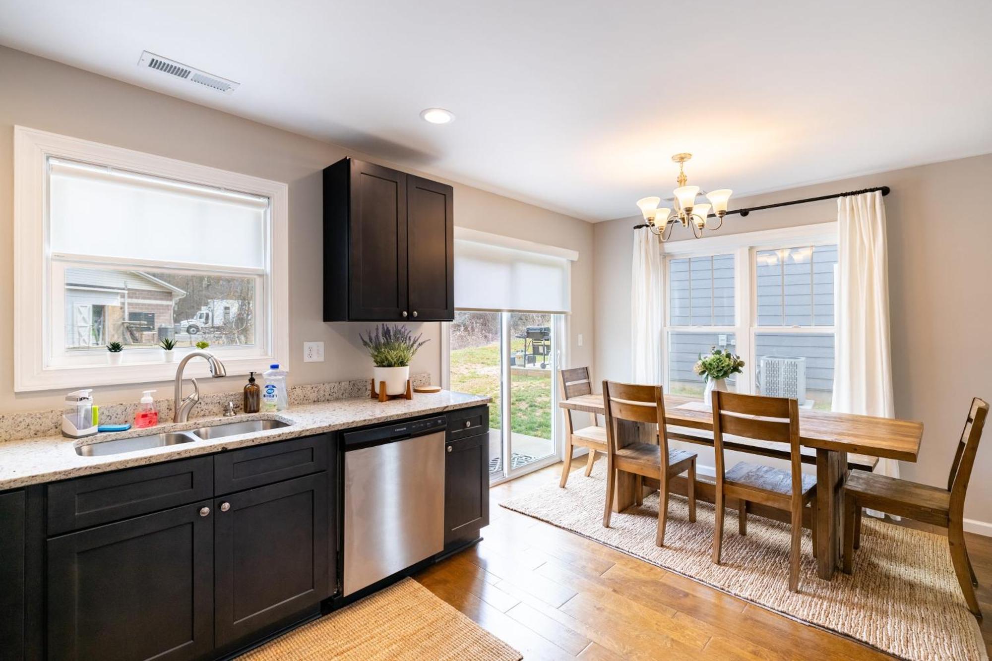 Holiday home Silver Maple By Avantstay Modern Stylish Haven *