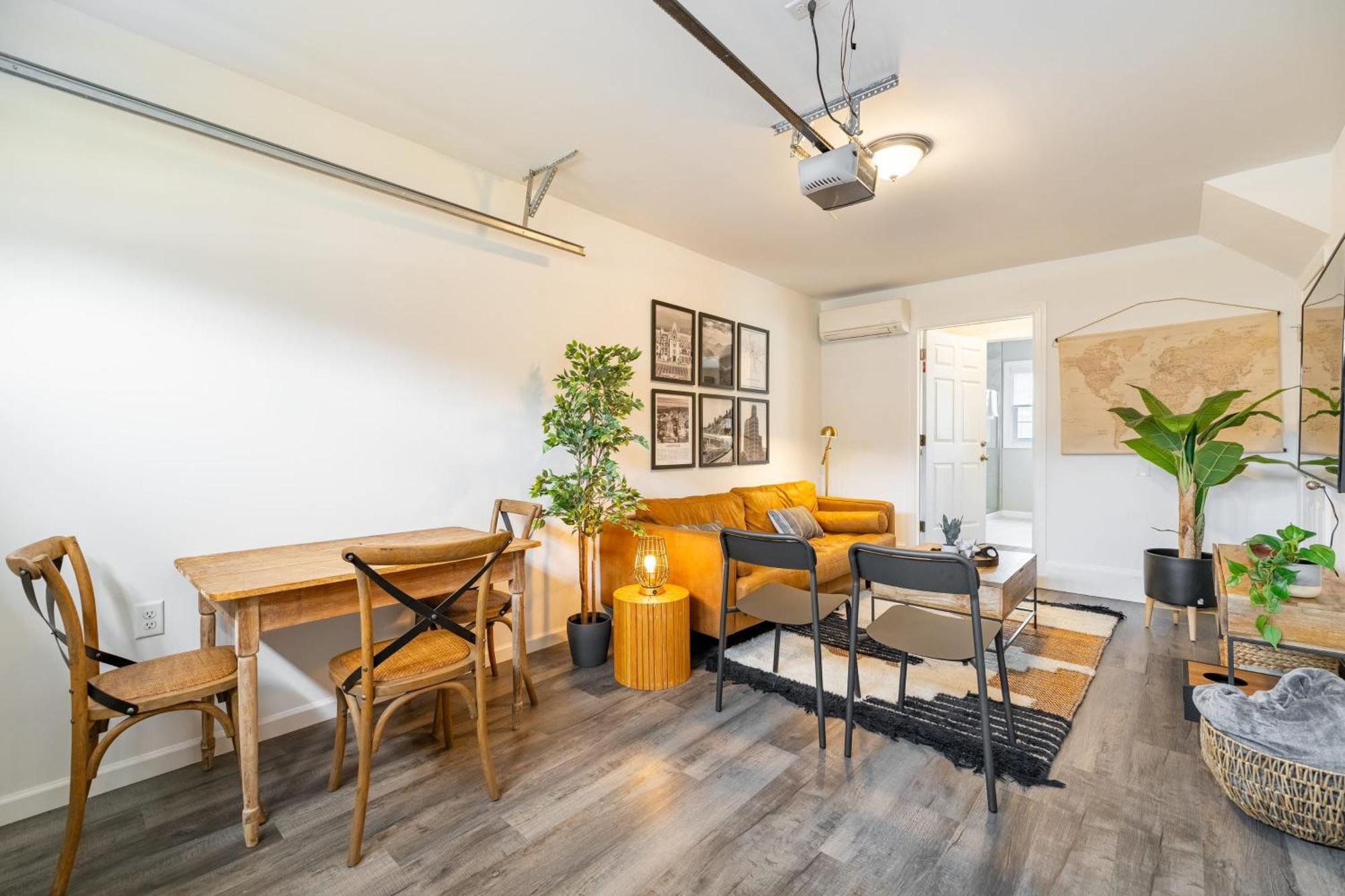 Silver Maple By Avantstay Modern Stylish Haven Holiday home *