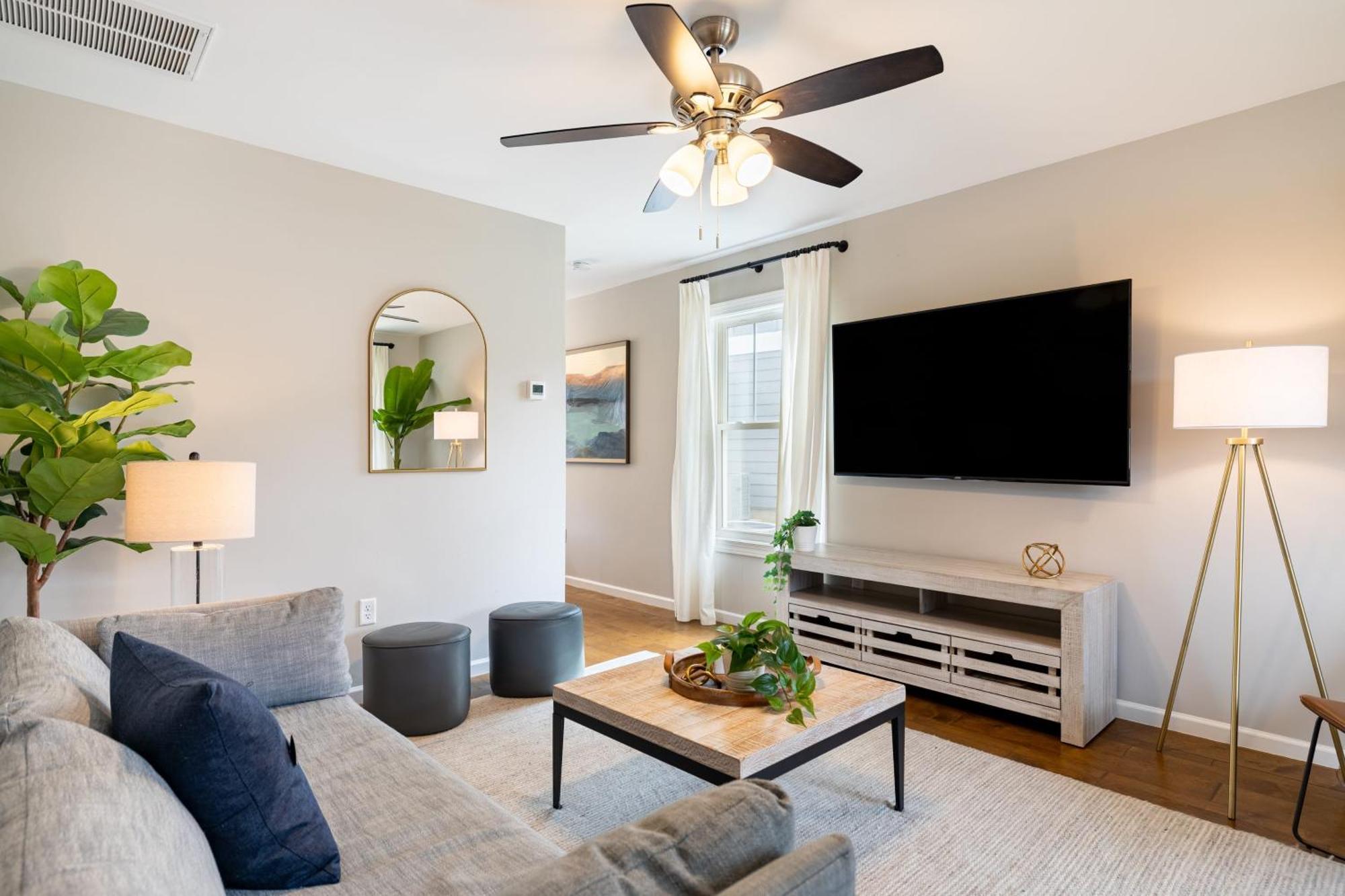 Holiday home Silver Maple By Avantstay Modern Stylish Haven *