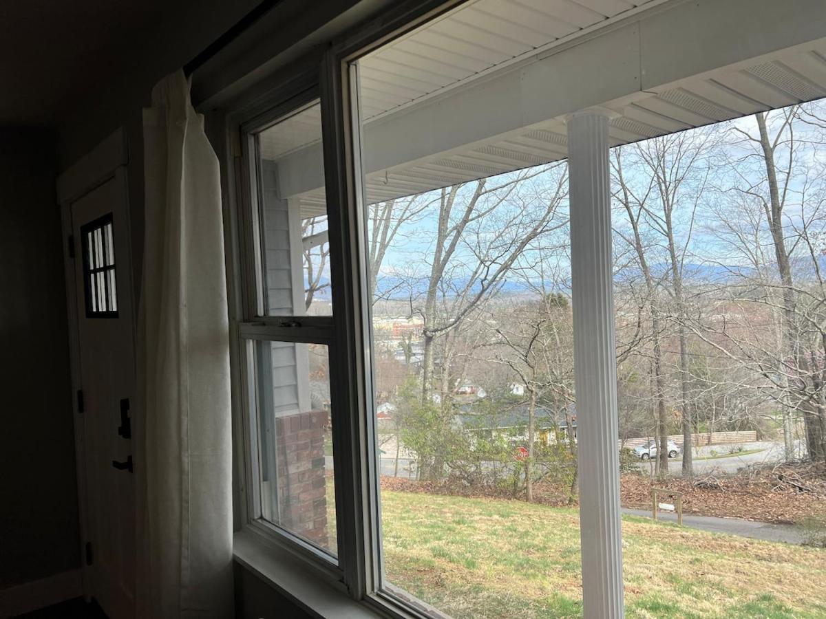 Midway Mountain Views Asheville