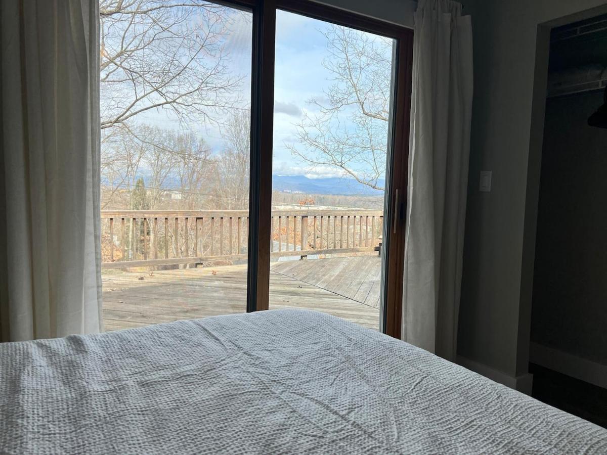 Holiday home Midway Mountain Views *