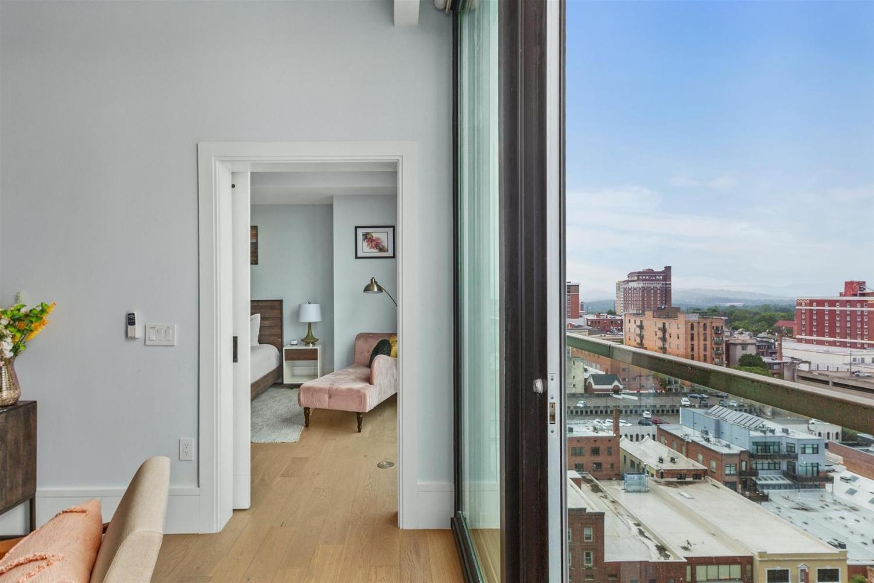 Mountain Gem Apartment Asheville
