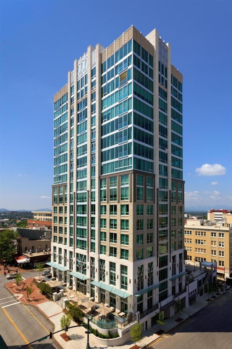 Endless Sunset Retreat: Luxury Downtown With Mountain Views Apartment *