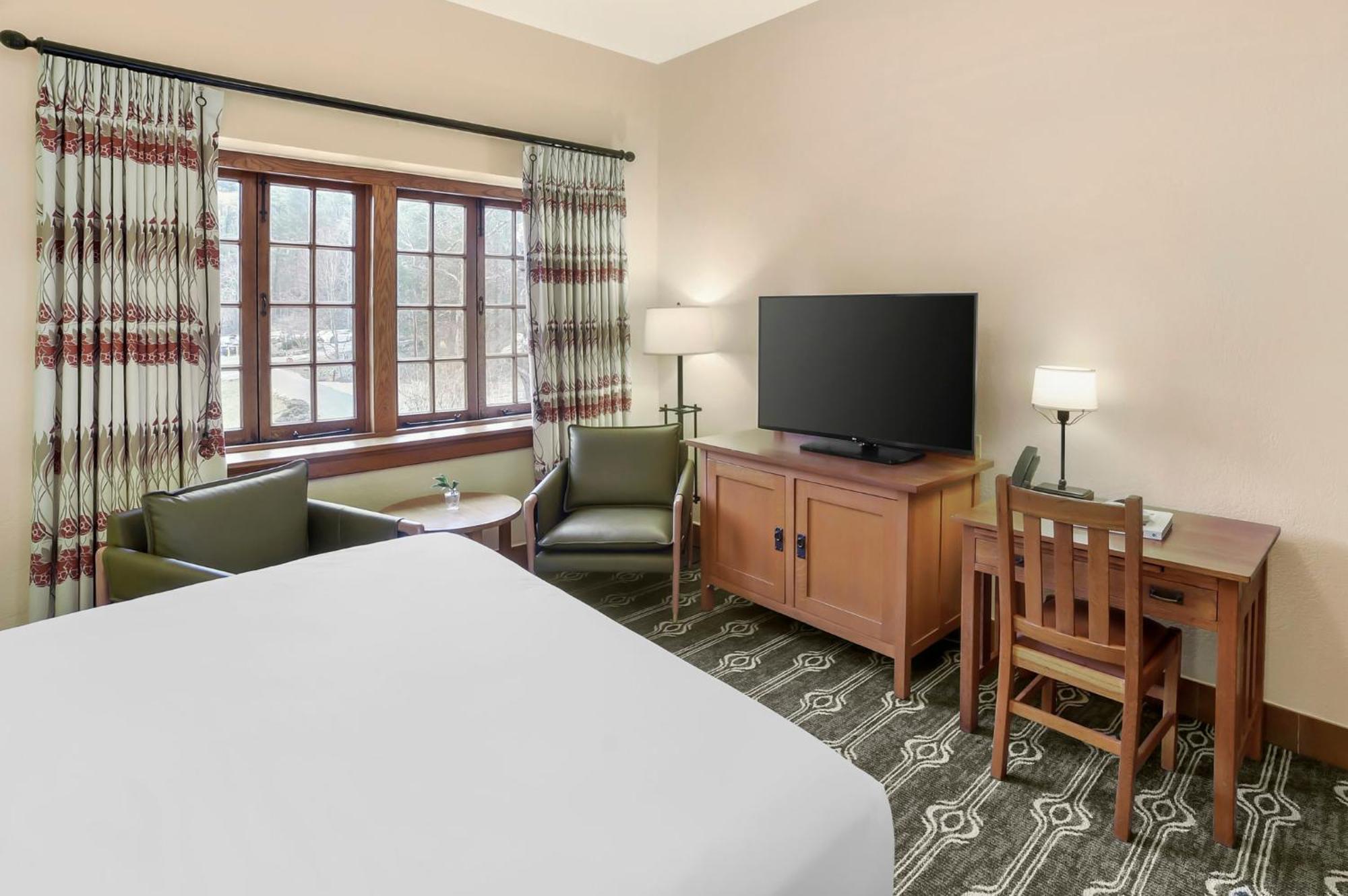 The Omni Grove Park & - Resort 4*