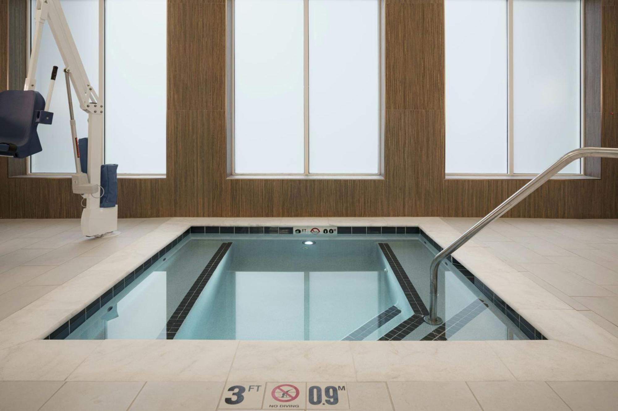 Ac Biltmore Village 3*