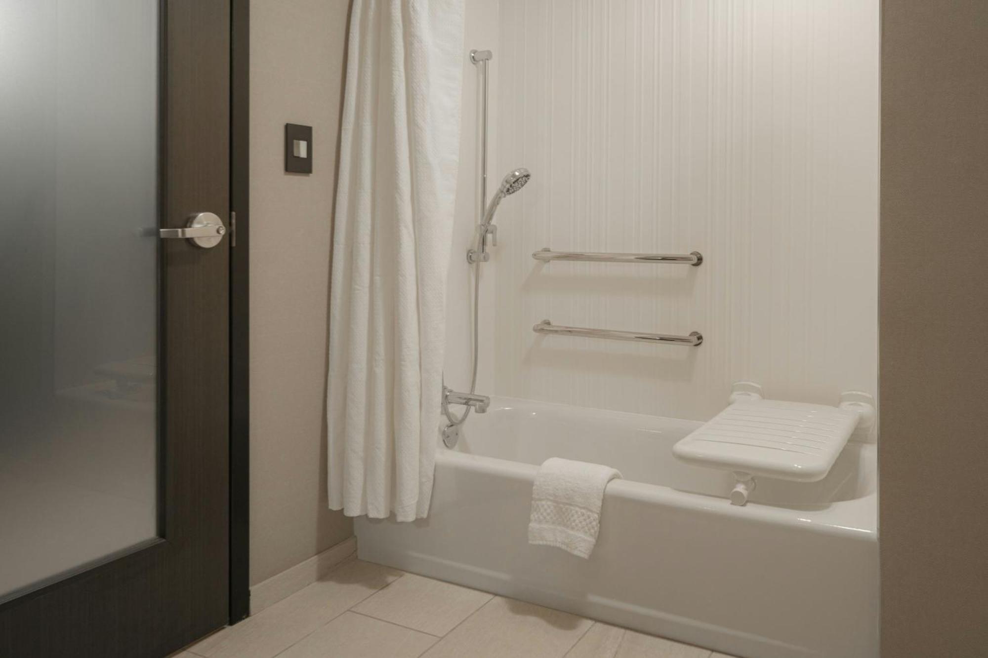 Ac Biltmore Village 3* Asheville