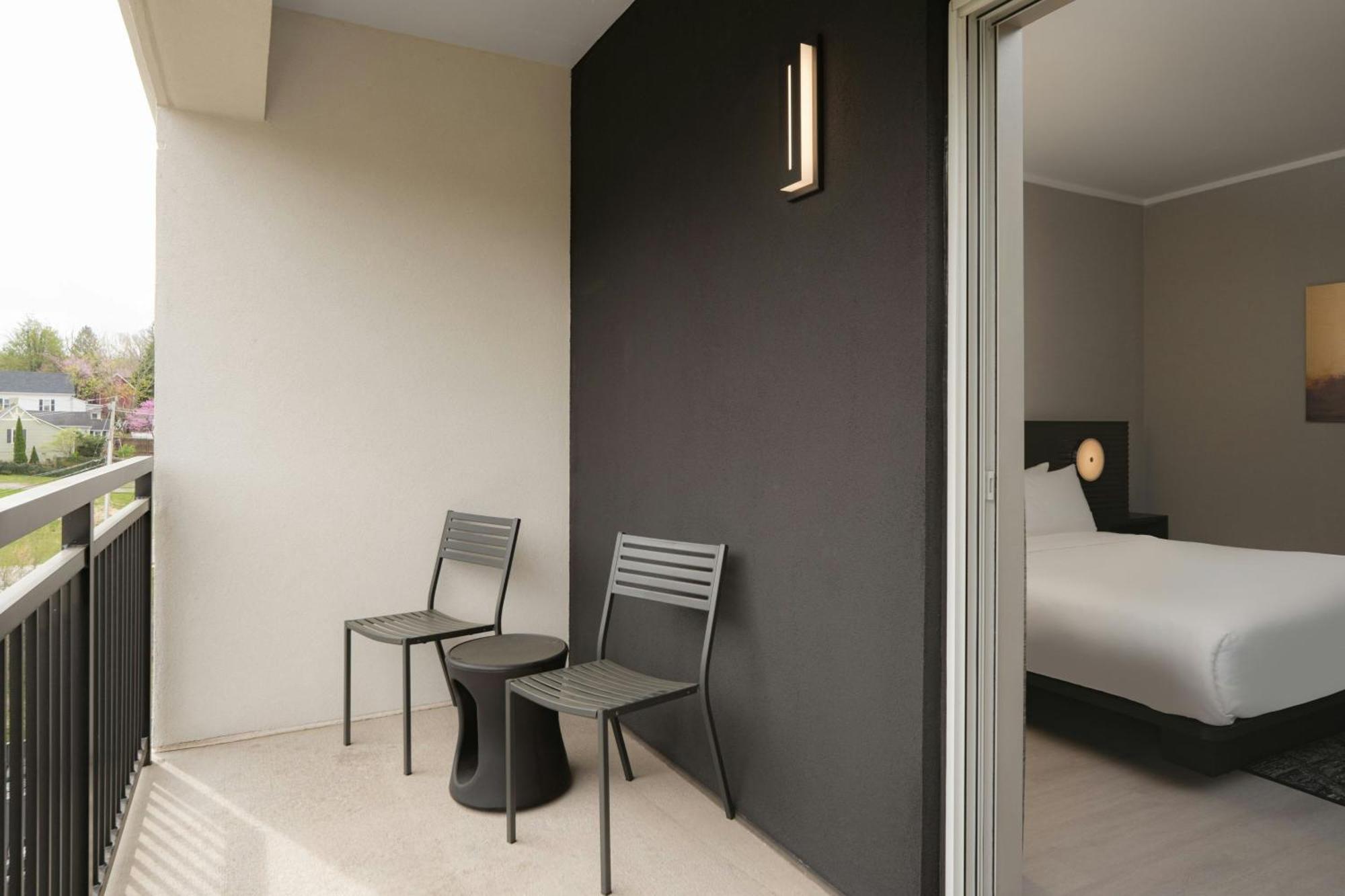 Ac Biltmore Village 3*