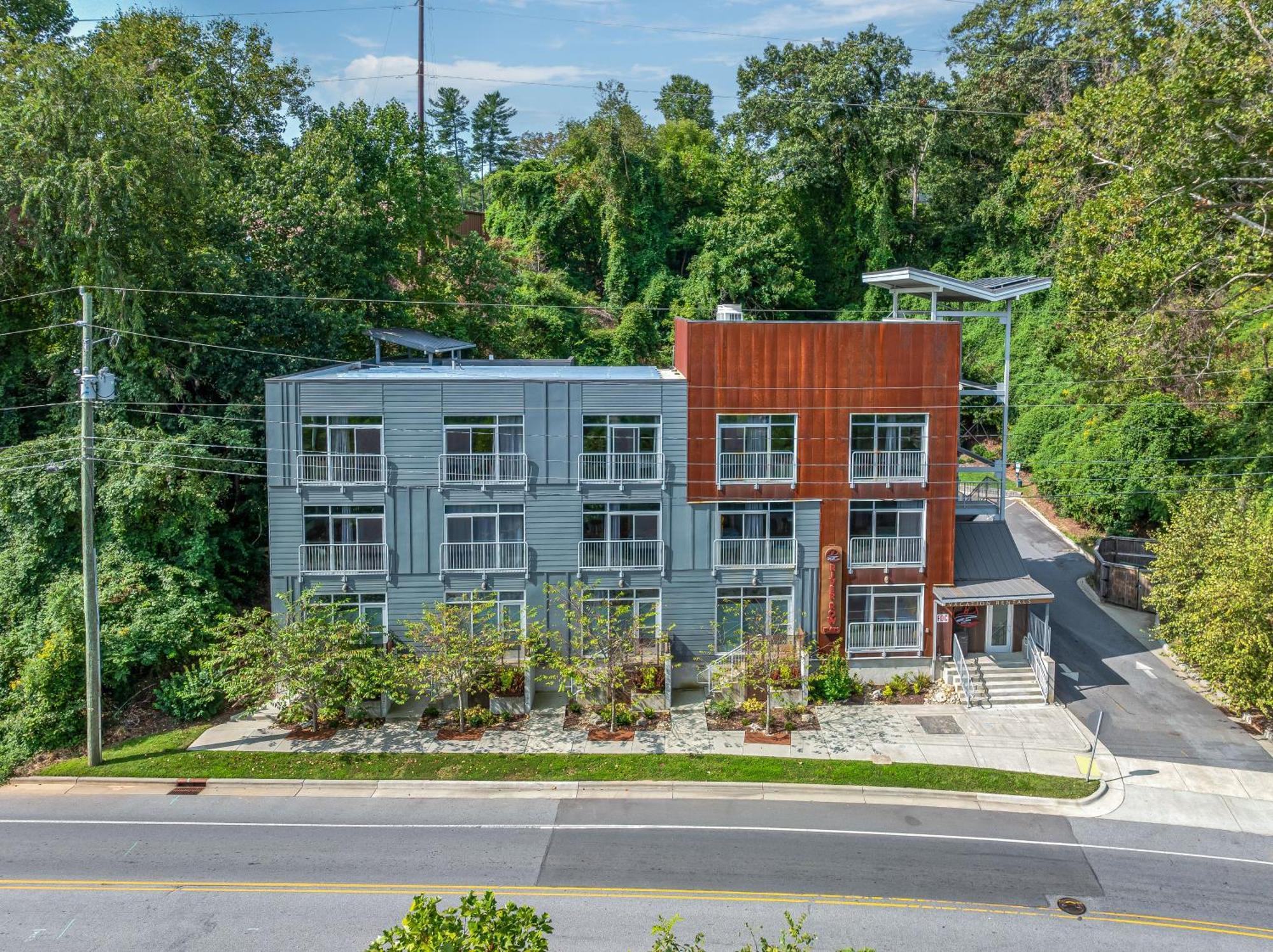 Hotel River Row Asheville