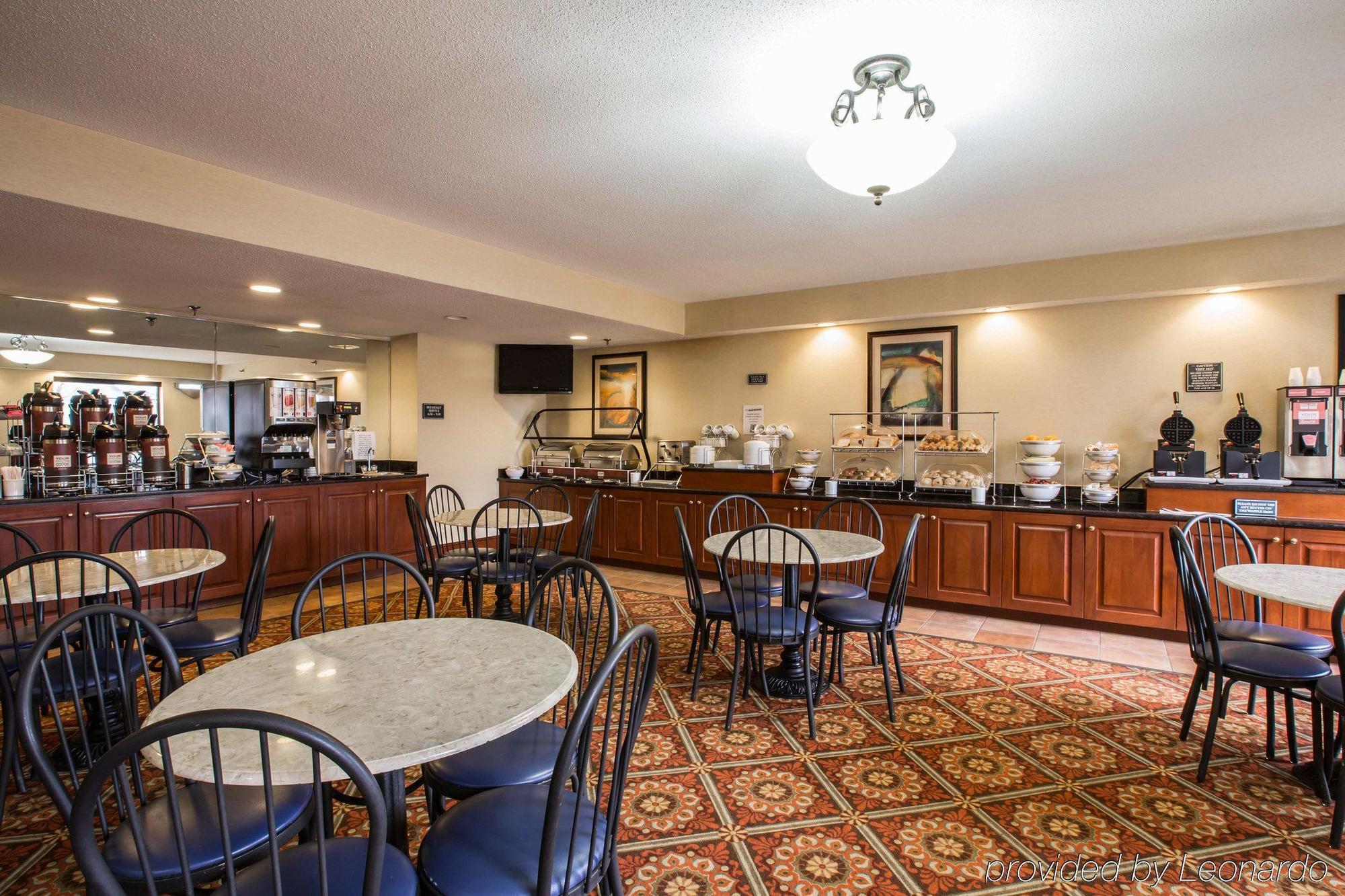 Comfort Outlet Center Hotel 3*