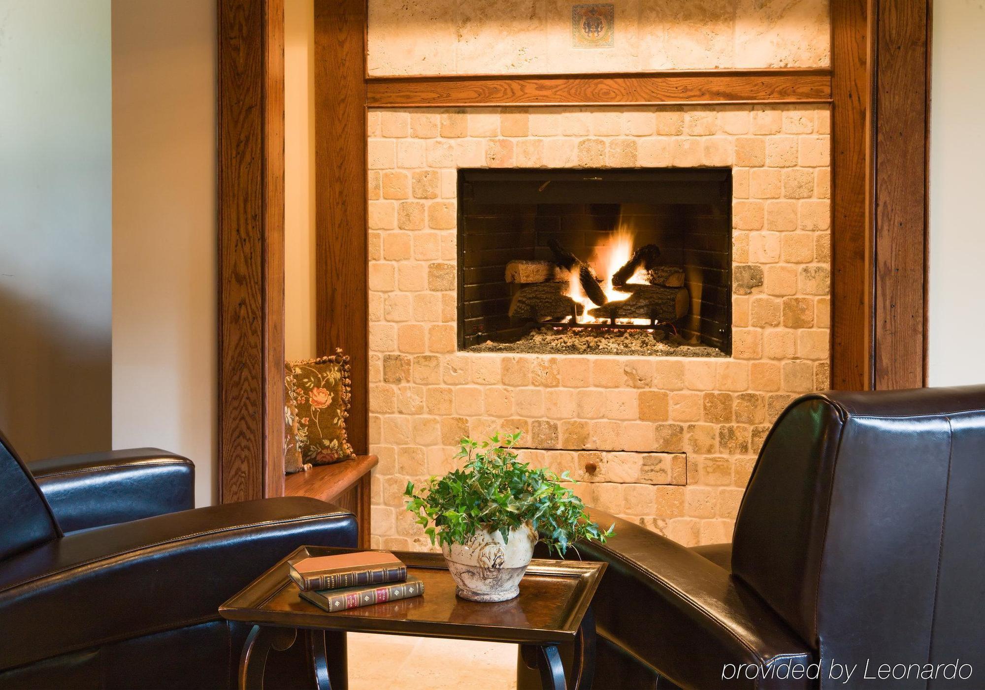 1900 On Montford Bed & Breakfast Asheville