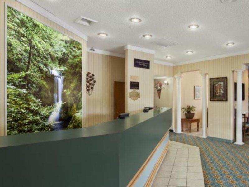 Comfort River Ridge 2*