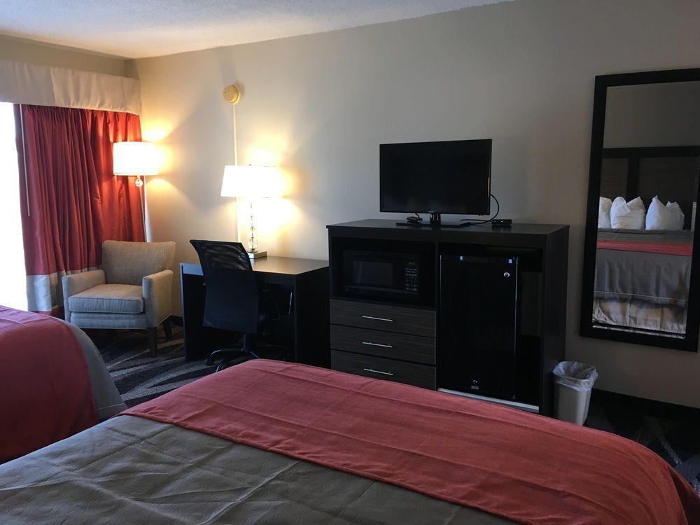 The Beaucatcher, A Boutique Motel