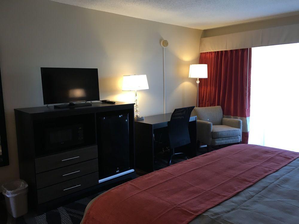 The Beaucatcher, A Boutique Motel Motel 2*