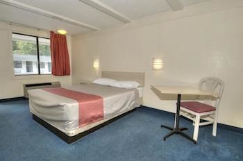 Hotel Super 8 By Wyndham Asheville/biltmore Asheville