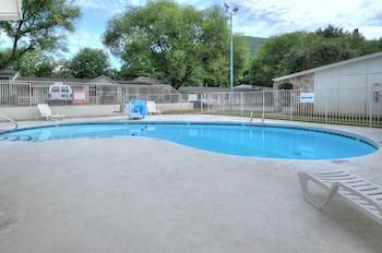 Super 8 By Wyndham Asheville/biltmore Asheville